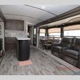 Used 2018 Keystone RV Cougar Half-Ton Series 32RLI thumbnail image 7