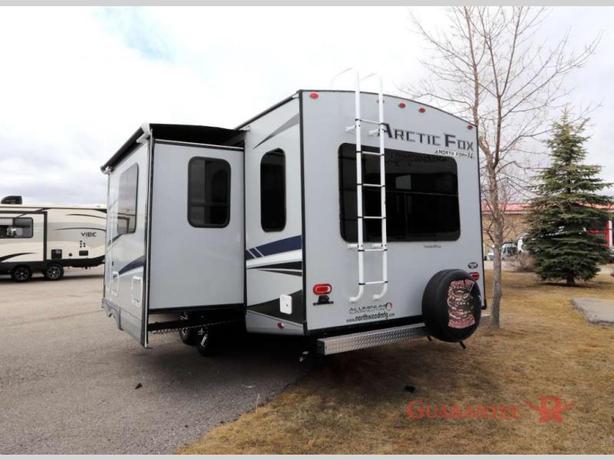 Used 2023 Northwood Arctic Fox North Fork 25Y image 6