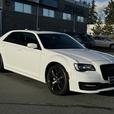 2022 Chrysler 300 300 S - Surround Sound, Power Moonroof & Dual A/C thumbnail image 4