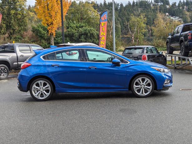 2018 Chevrolet Cruze Premier - No Accidents, Heated Seats, Remote Start image 5