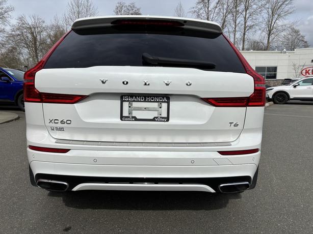 2021 Volvo XC60 R-Design image 6