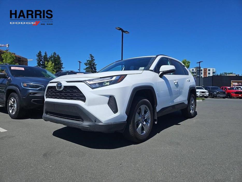 2025 Toyota RAV4 Hybrid XLE AWD | One Owner | No Reported Accidents! display photo