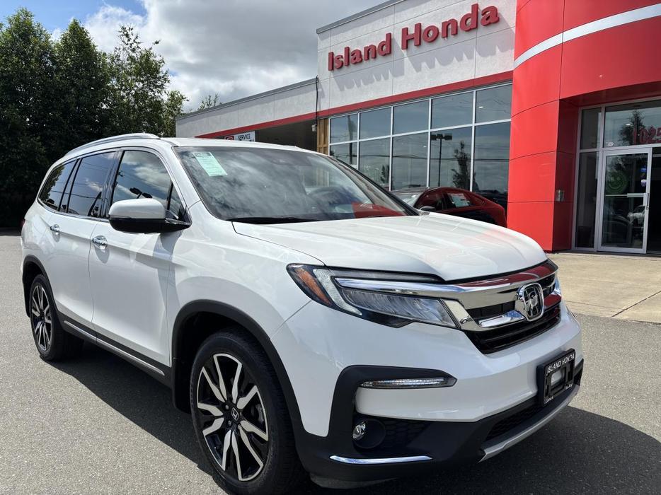 2022 Honda Pilot Touring 7-Passenger display photo