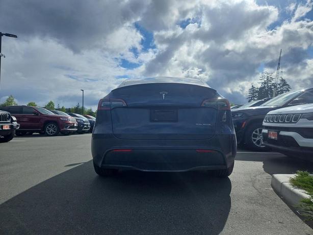 2023 Tesla Model Y Performance AWD | One Owner! image 5