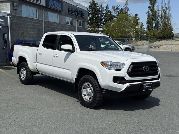 2022 Toyota Tacoma V6- Parking Camera Rear & 16" Steel Wheels image 4