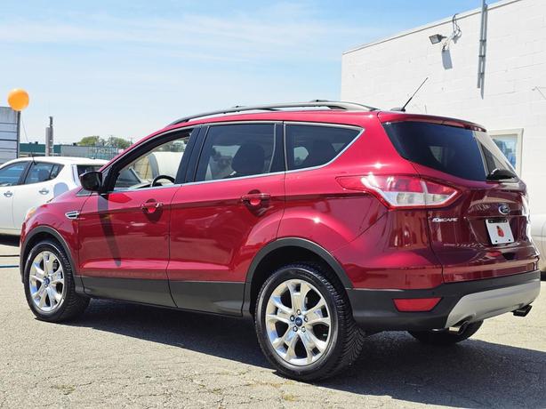 2013 Ford Escape FWD 4dr SE image 4