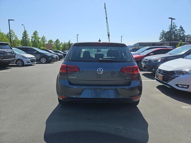 2015 Volkswagen Golf | No Reported Accidents | Bluetooth Connect! image 5