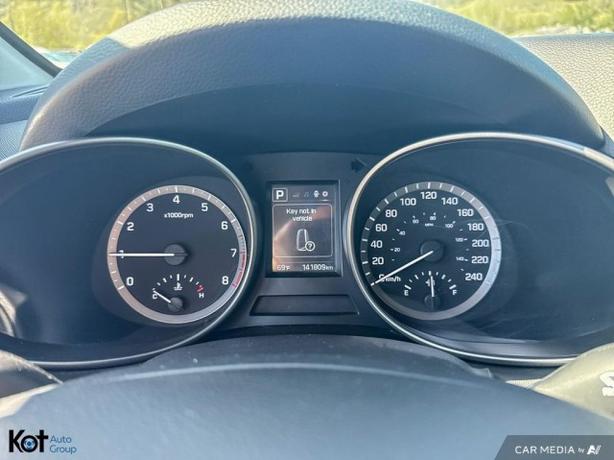 2017 Hyundai Santa Fe XL Premium HEATED SEATS/STEERING WHEEL! BLINDSPOT! BACKUP  image 7