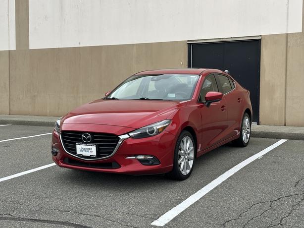2017 Mazda MAZDA3 image 3