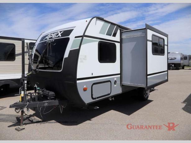 Used 2021 Coachmen RV Apex Nano 194BHS image 3