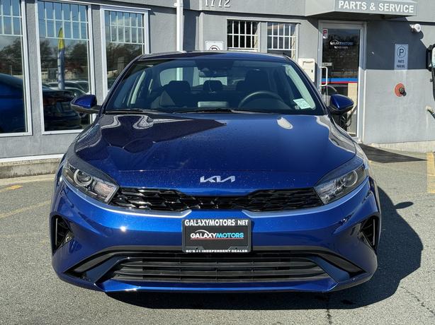 2022 Kia Forte EX - Fully automatic headlights & Backup Camera image 3