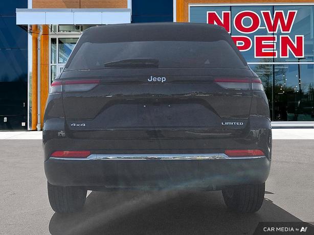 2023 Jeep Grand Cherokee Limited 4x4 | Remote Start | Heated Seats! image 5