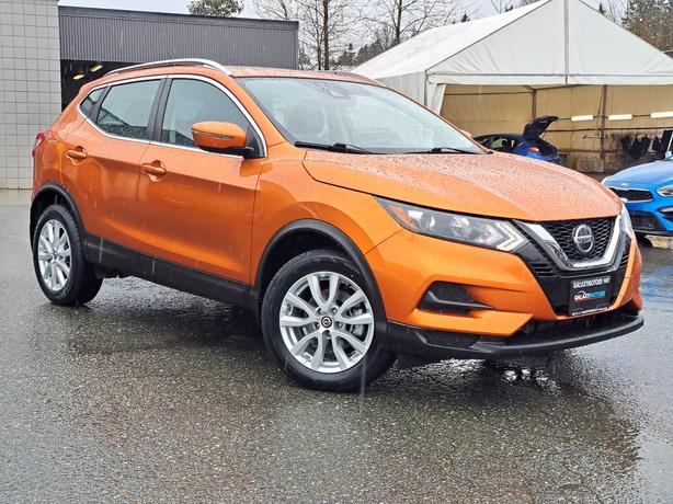 2023 Nissan Qashqai SV - Heated Seats, Heated Wheel, Moonroof image 4
