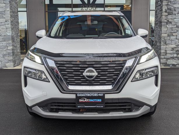 2023 Nissan Rogue SV - AWD, Heated Seats, Sunroof image 3