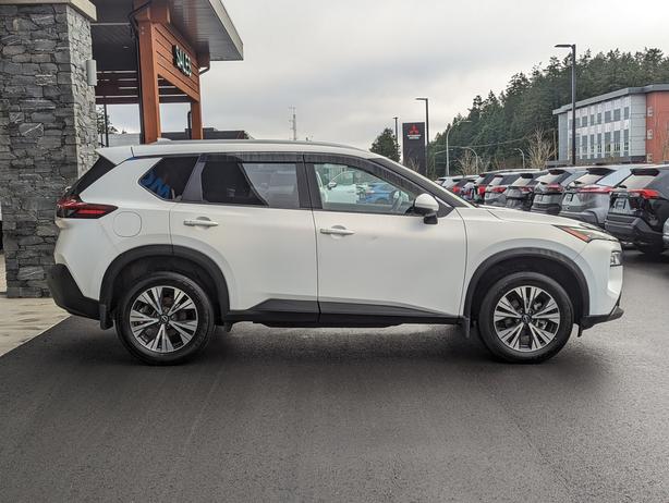 2023 Nissan Rogue SV - AWD, Heated Seats, Sunroof image 5