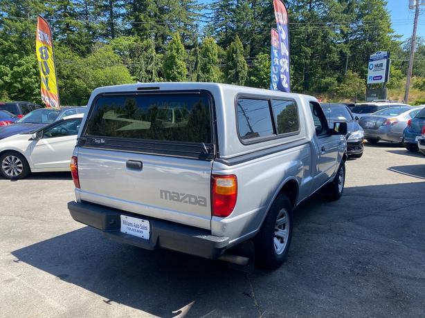2006 Mazda  B2300 low k 4 cyl automatic image 5