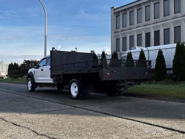 2018 Ford F-450 SD 12 Foot Flat Deck 4WD image 8