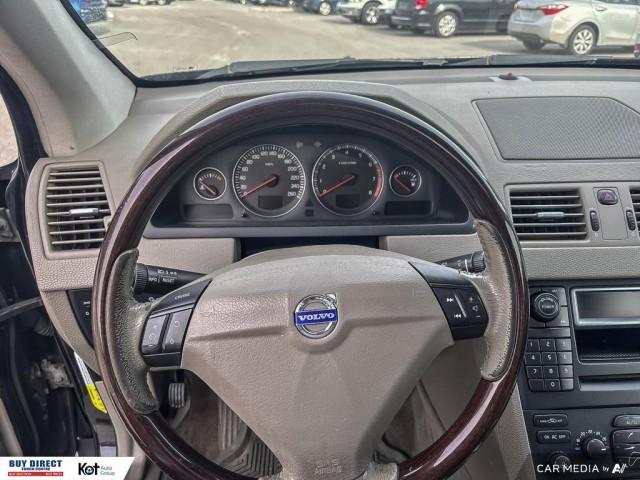 2006 Volvo XC90 2.5L Turbo 7 seat AUTO, KEYLESS ENTRY, BEIGE INTERIOR, SUNROOF,  display photo