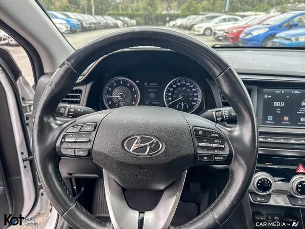 2020 Hyundai Elantra Preferred w/Sun & Safety Package image 6