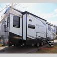 Used 2021 Heartland Bighorn 3120RK thumbnail image 5