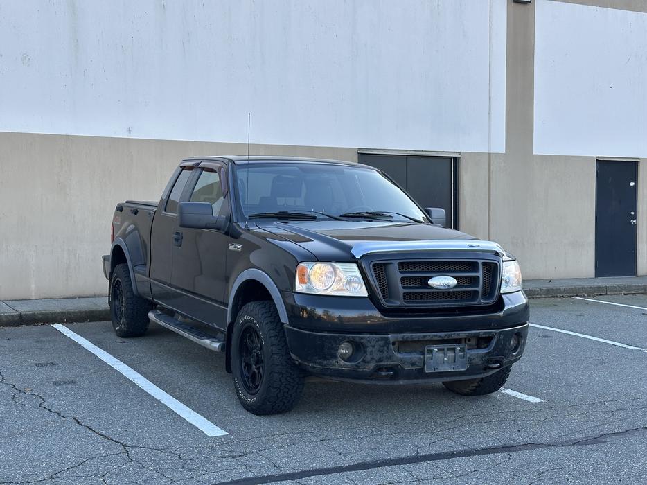 2007 Ford F-150 display photo