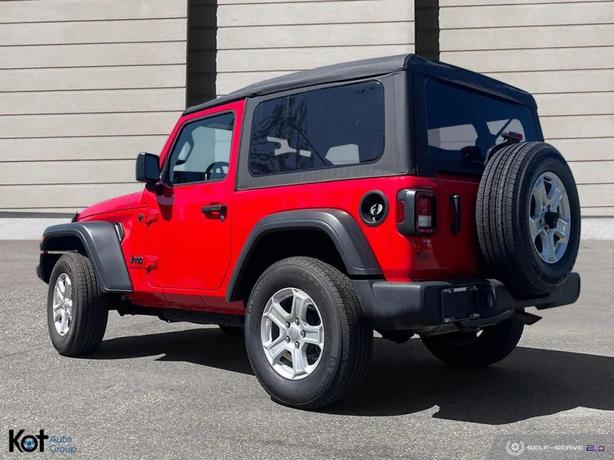 2022 JEEP WRANGLER image 4