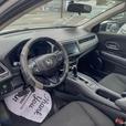 2017 Honda HR-V EX - SUNROOF! TOUCH-SCREEN DISPLAY! PUSH-BUTTON START! thumbnail image 6