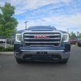 2022 GMC Sierra 1500 4WD Double Cab 147 SLE | Bluetooth Connect! thumbnail image 2