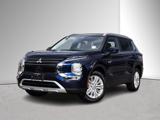 2025 Mitsubishi Outlander PHEV LE - $10,000 Discount, Manager Demo! image 1