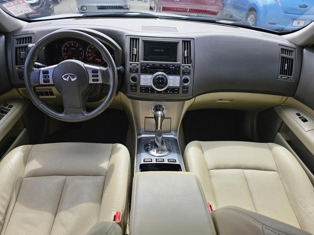2006 Infiniti FX35 AWD image 6