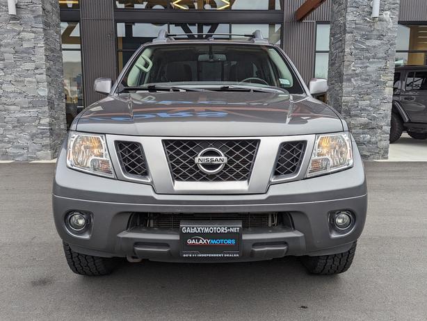 2019 Nissan Frontier Pro-4X - 3.8L V6, Crew Cab, Short Box, 4x4 image 3