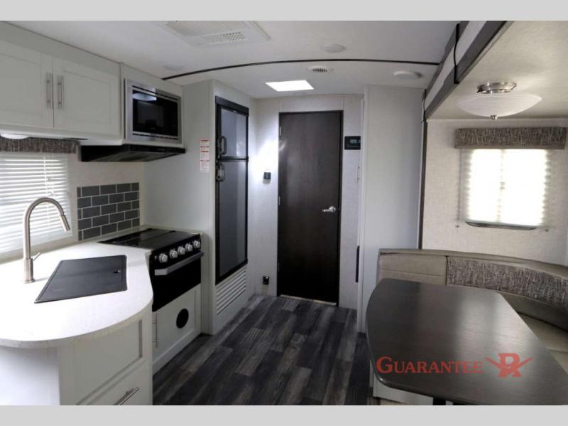 Used 2019 Keystone RV Premier Ultra Lite 22RBPR display photo