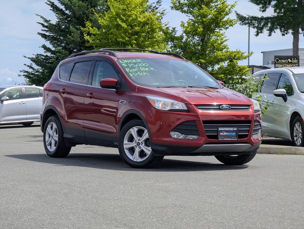 2015 Ford Escape SE - Heated Seats, Nav image 4