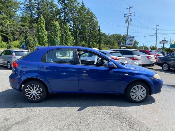 2006 Chevrolet  Optra 5 LT image 4