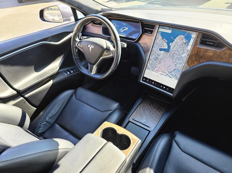 2018 Tesla Model S 100D AWD display photo