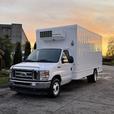 2021 Ford Econoline E-450 16 Foot Reefer Cube Van Box Truck with Power Tailgate thumbnail image 4