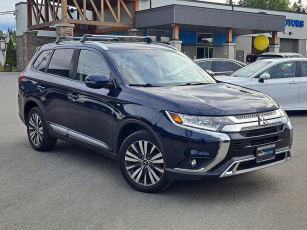 2019 Mitsubishi Outlander - 4WD, Heated Seats, Heated Wheel image 4
