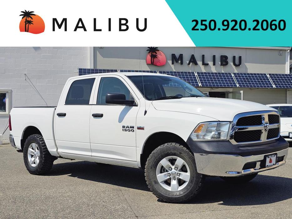 2014 RAM 1500 4WD Crew Cab 5.7 Ft Box display photo