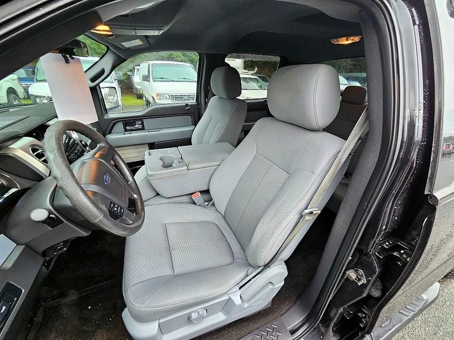 2014 Ford  F-150 FX4 display photo