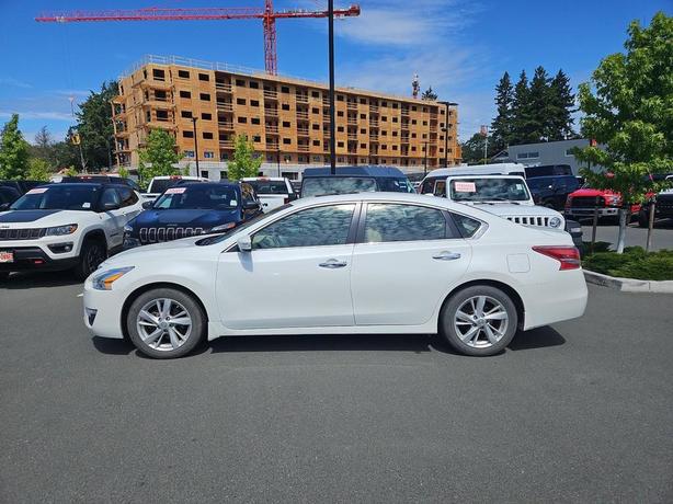 2013 Nissan Altima 2.5 SL | Heated Seats! image 3