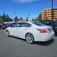 2013 Nissan Altima 2.5 SL | Heated Seats! thumbnail image 4