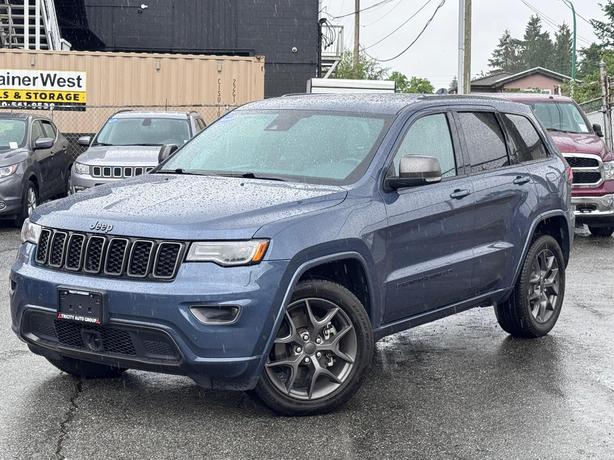 2021 Jeep Grand Cherokee 80th Anniversary Edition - Manager Demo, Sunroof image 1