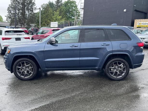 2021 Jeep Grand Cherokee 80th Anniversary Edition - Manager Demo, Sunroof image 8
