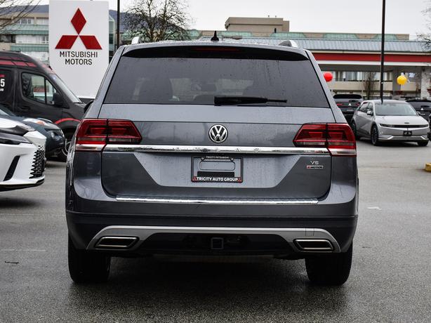 2018 Volkswagen Atlas Comfortline  - No Accidents, Leather, Heated Seats image 4