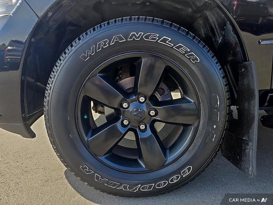 2021 RAM 1500 Classic Express 4x4 Quad Cab 6'4 Box | Keyless Entry | One Owner! display photo