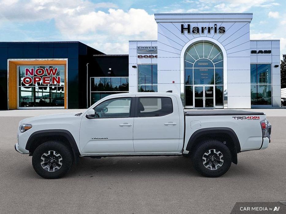 2023 Toyota Tacoma | One Owner! display photo