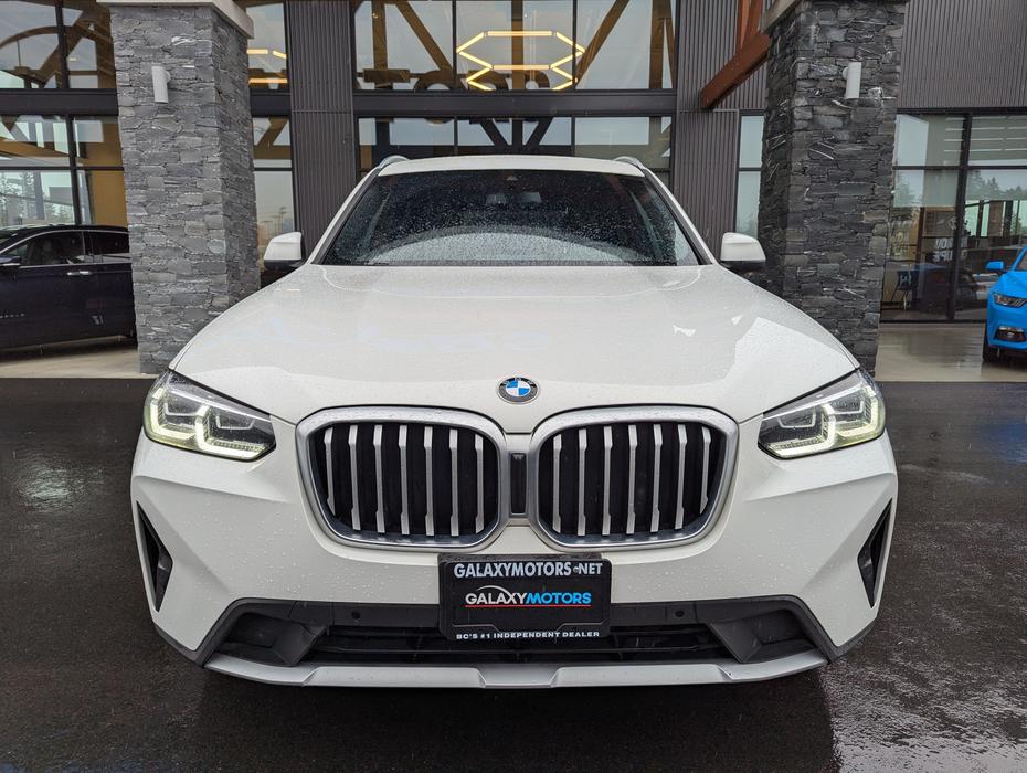 2022 BMW X3 xDrive30i - Leather, Sunroof, Navigation display photo