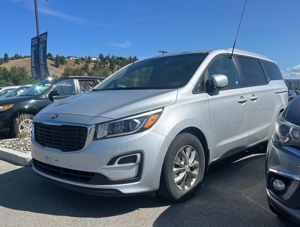 2020 Kia Sedona LX+ AUTO, KEYLESS ENTRY, FABRIC HEATED SEATS, HEATED STEERING AN image 1