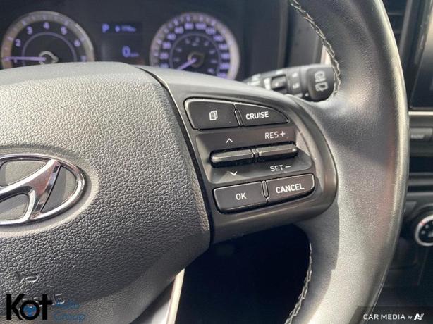 2021 Hyundai Venue Preferred - TOUCHSCREEN DISPLAY! BACKUP CAMERA! BLINDSPOT DET image 8