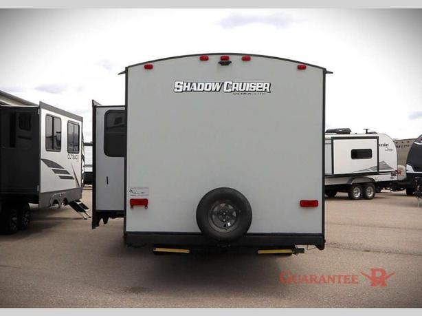 Used 2020 Cruiser Shadow Cruiser 280QBS image 5